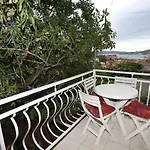 Διαμέρισμα Mare Τρογκίρ