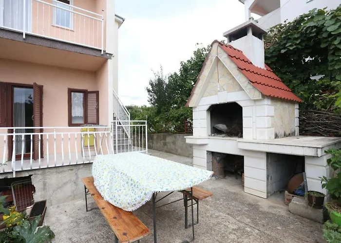 Mare شقة تروغير